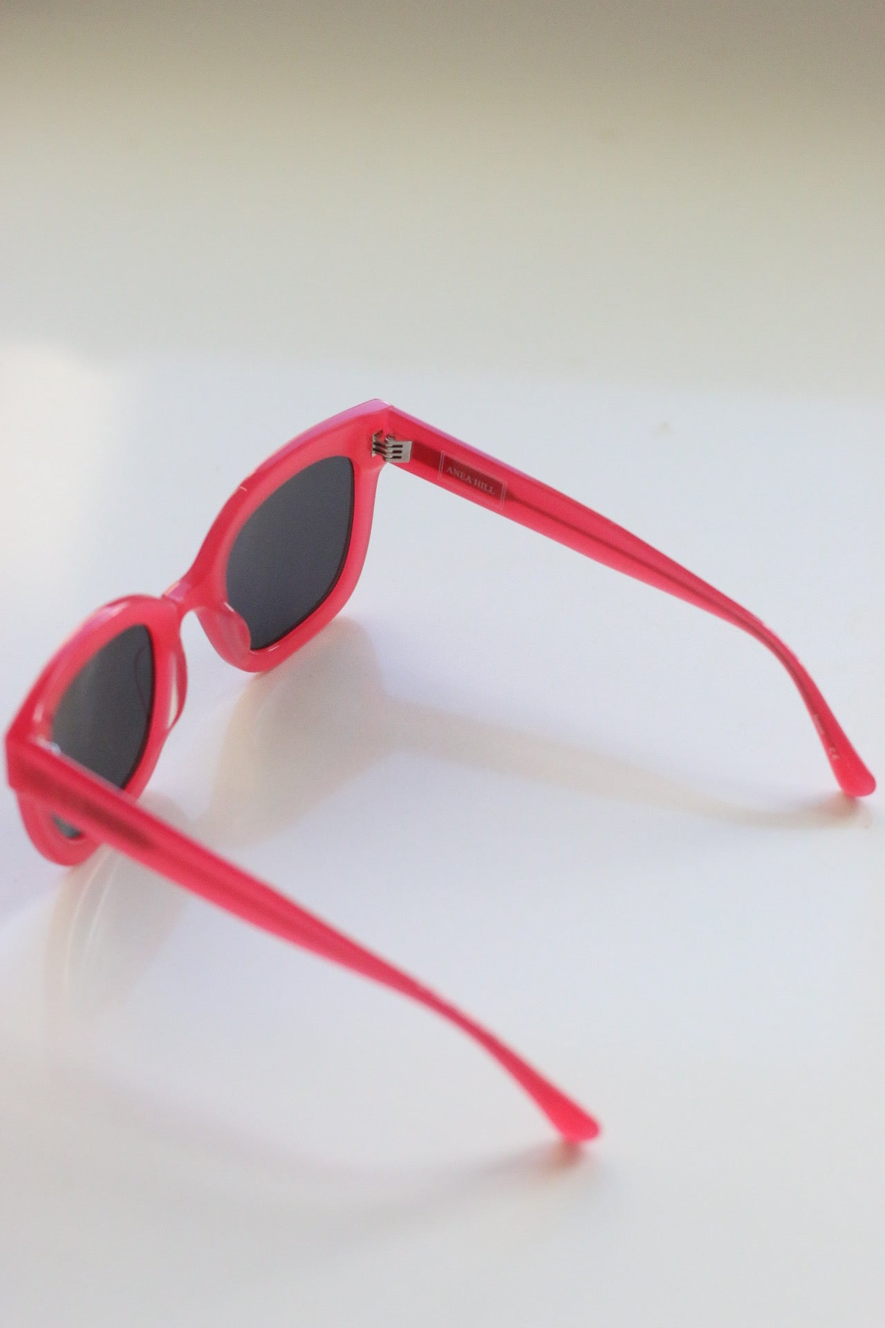Polarized Sundown Pink Shades - Perfect for soaking up countryside views with style.