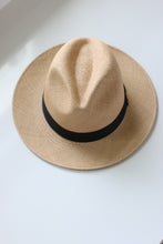 Load image into Gallery viewer, &quot;ANEA HILL Napa Hat: High-Quality Elegance for Stylish Protection&quot;
