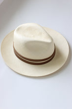 Load image into Gallery viewer, &quot;ANEA HILL: Santa Barbara Hat - Stylish Sun Protection.
