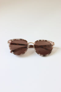 Lady Sunglasses in Soft Pink Tortoise acetate