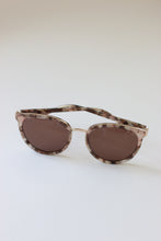 Load image into Gallery viewer, k Soft Pink and Stylish: Anea Hill Lady Sunglasses with Detailed Tortoise Acetate
