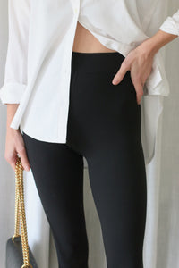 "ANEA HILL Lovely Legging: Effortless Style and Unmatched Comfort"